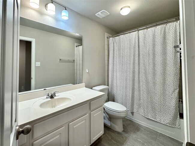 Building Photo - 9850 Copper Ranch Trail