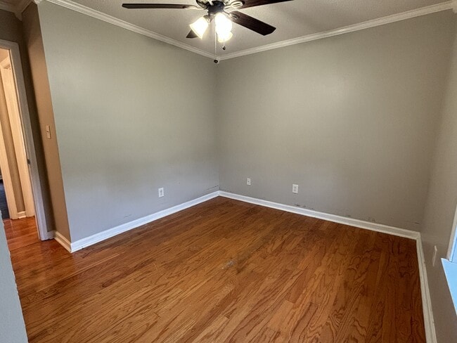 Building Photo - 110 Fox Haven Ln