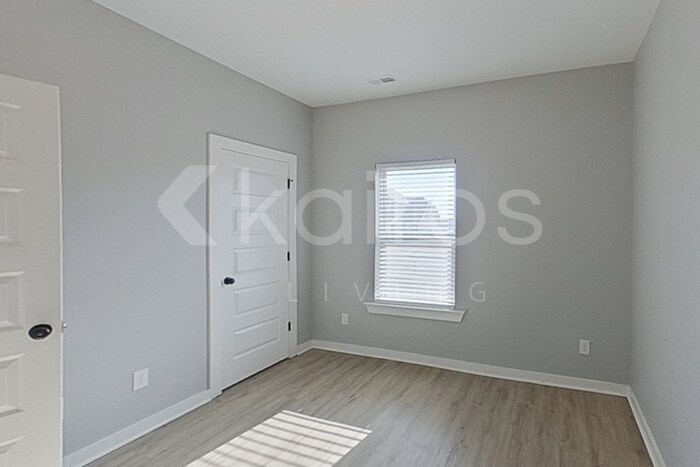 Building Photo - 26159 Vly Rdg Rd NW