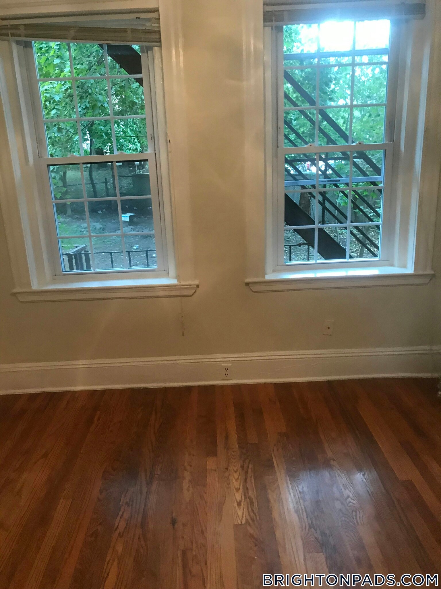 Building Photo - 10 Lothian Rd