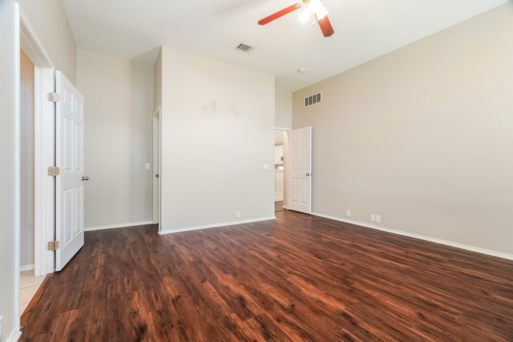 Building Photo - 10201 Jessica St