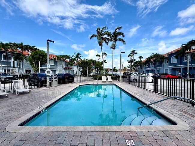 Building Photo - 11667 NE 18th Dr