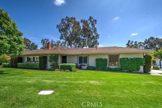 Building Photo - 17252 Citron