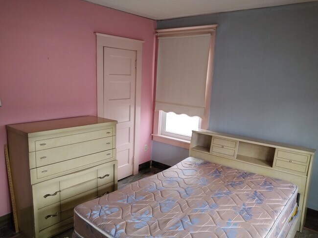 Building Photo - 1134 W Wyoming St