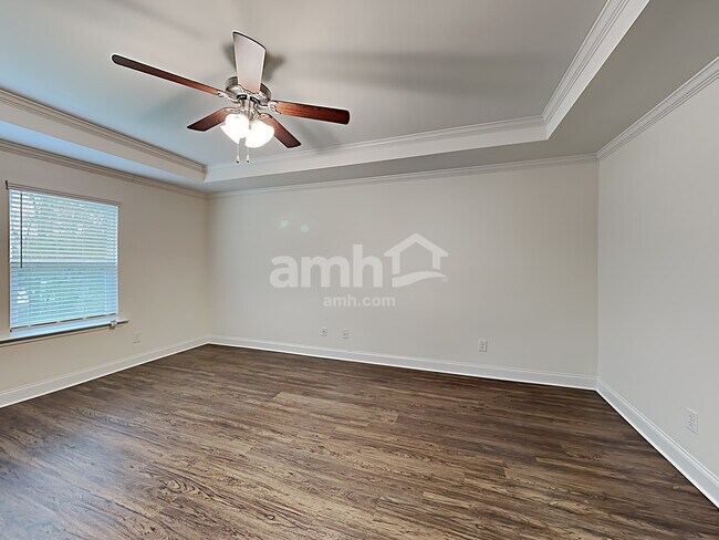 Building Photo - 36 Gregory Dr