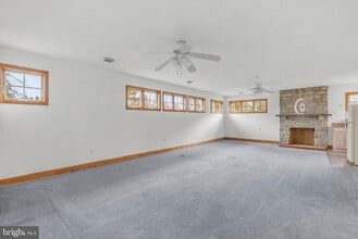 Building Photo - 217 N Providence Rd