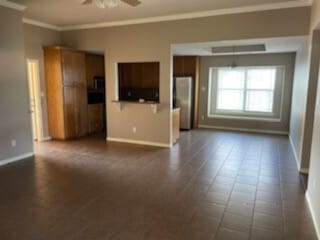 Building Photo - 929 Crystal Dove Ave