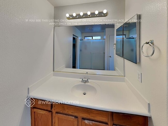 Building Photo - 4815 W Beautiful Ln
