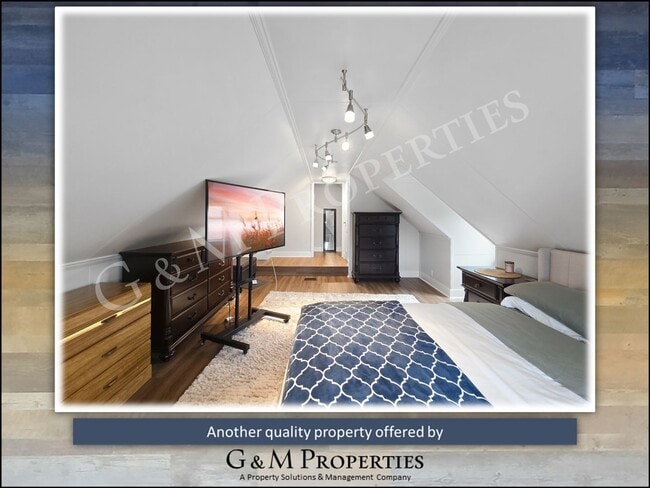 Building Photo - Rare 3-Bedroom Home Rental - just 1-Mile from Strong / Highland Hospitals!