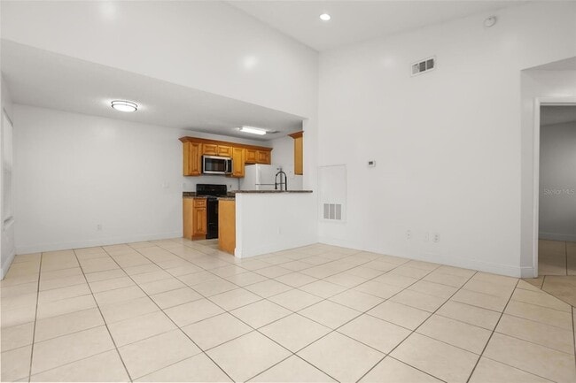 Building Photo - 2584 Grassy Point Dr