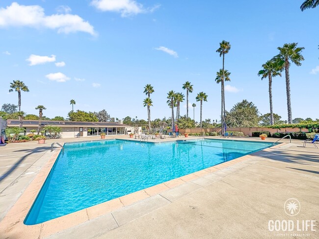 Building Photo - Beautiful 2B/1.5BA Condo For Rent In Unive...