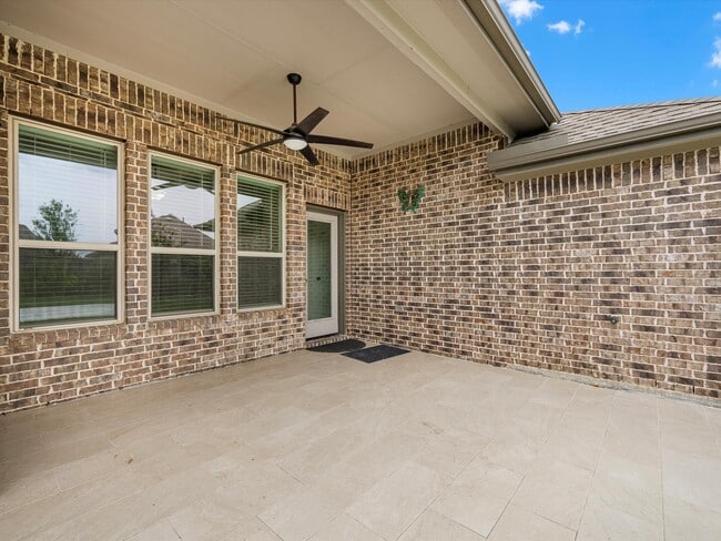 Building Photo - 15211 Montezuma Quail Dr