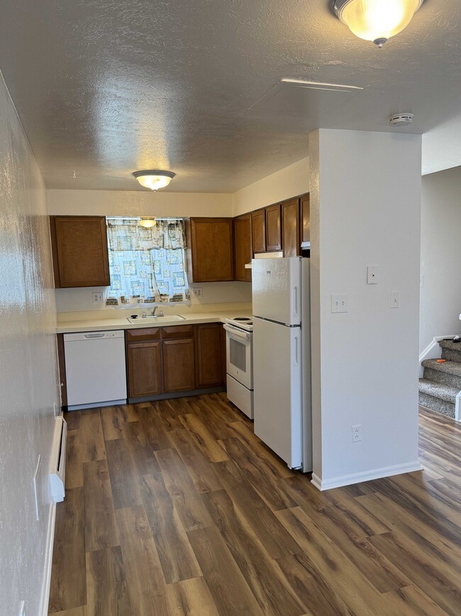 Building Photo - 6035 W 47th Ave