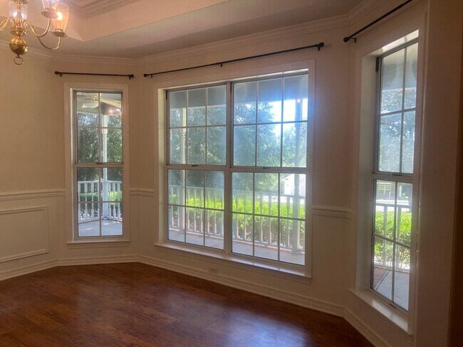 Building Photo - 310 Shoal River Dr