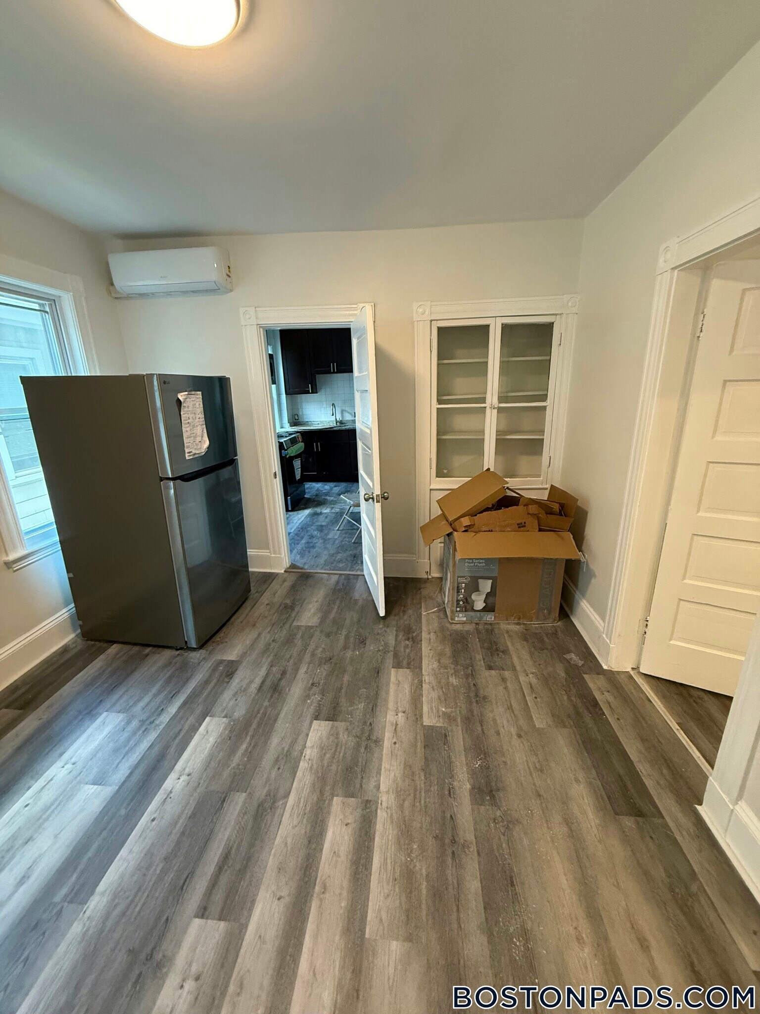 Building Photo - 33 Hancock St