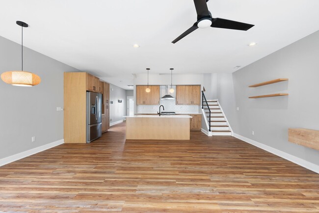 Building Photo - 2200-102 Millbank Village CT