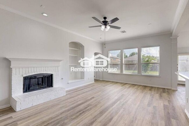 Building Photo - MOVE IN READY - 3BED/2BATH - FORNEY TEXAS