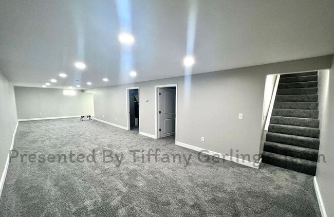 Building Photo - Beautifully Renovated Home on Corner Lot w...
