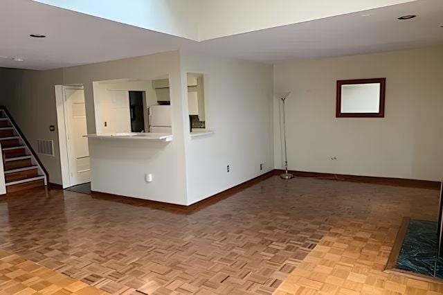Building Photo - 806 Spinnaker Ct