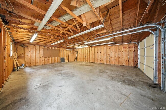 Building Photo - 178 Mt Prosper Rd