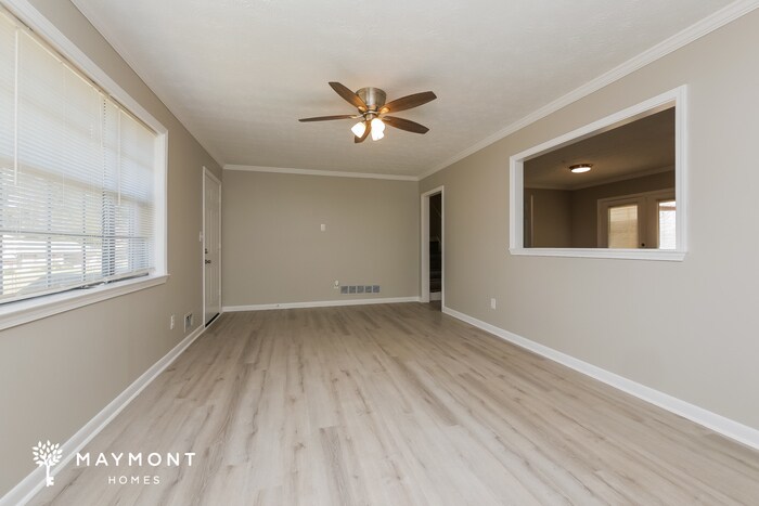 Building Photo - 6292 Wellington Dr