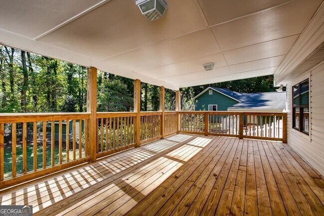 Building Photo - 2274 Turtle Landing