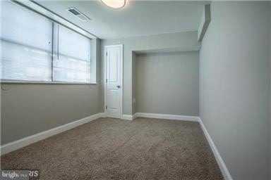 Building Photo - 32 Golden Hill Ct