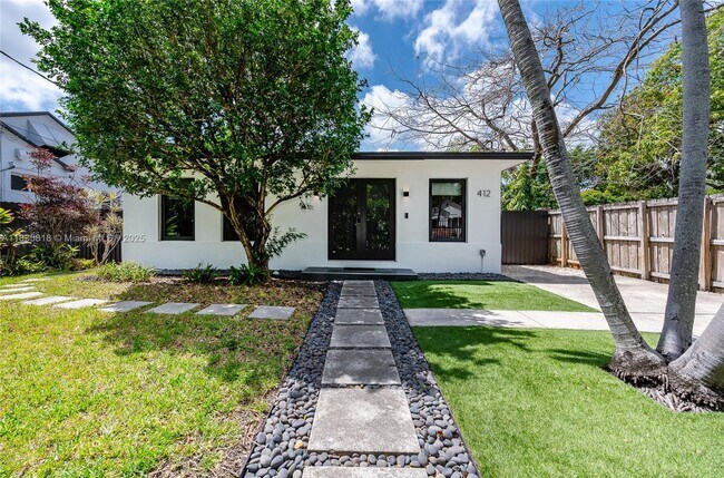 Building Photo - BAY VISTA PARK