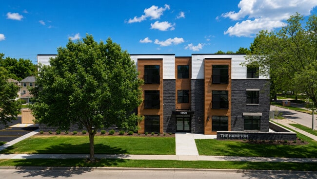 Building Photo - The Hampton