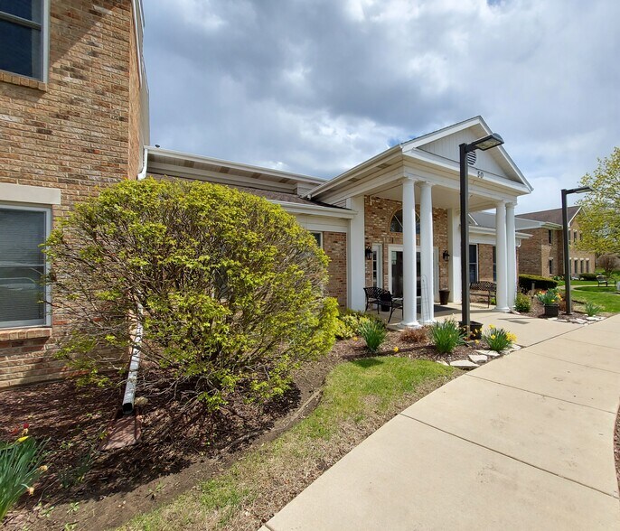 Wedgewood Manor Active Senior Living 50 Boulder Hill Pass Montgomery
