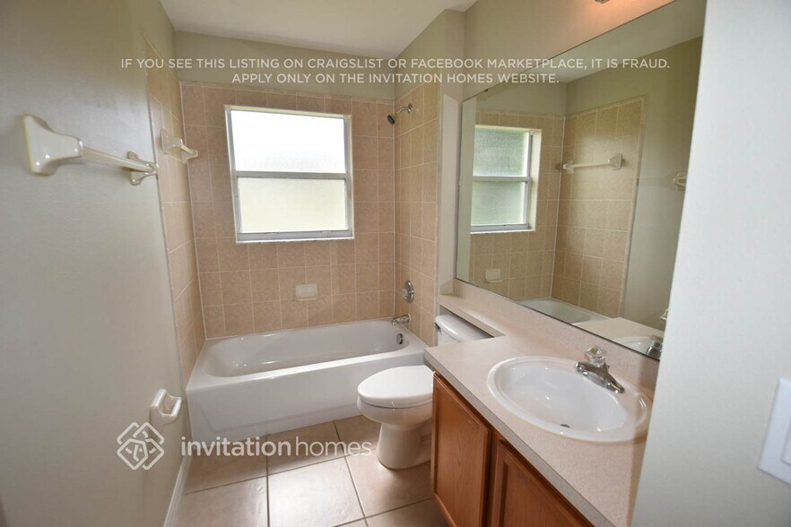 Building Photo - 1518 Stoneywood Way