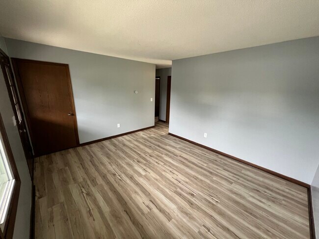 Building Photo - 1713 Carlin St