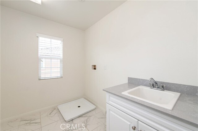Building Photo - 5961 Silveira St