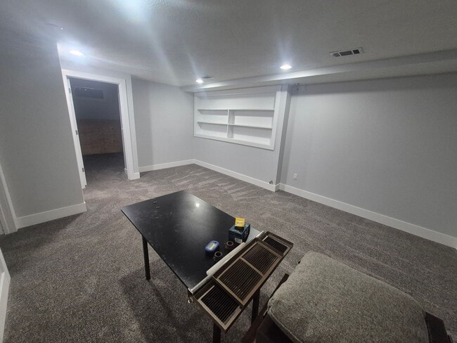 Building Photo - 3581-3583 Peck St SW