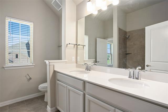 Building Photo - 5529 Liberty Dr