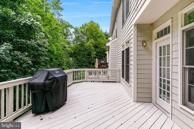 Building Photo - 11426 Summer House Ct