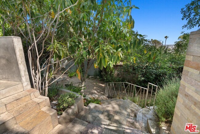 Building Photo - 6630 Whitley Terrace