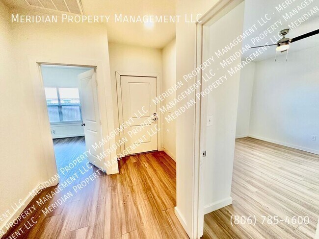 Building Photo - 5516 Itasca-A