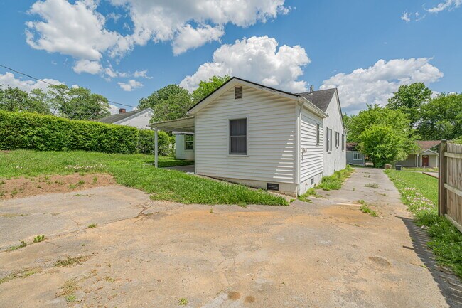 Building Photo - 2531 Keystone Ave