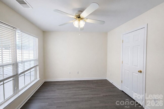 Building Photo - 8444 Carolina Lily Ln