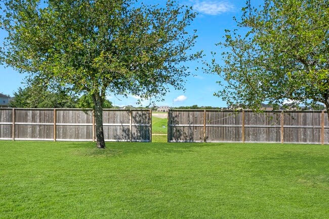 Building Photo - 28139 Canyon Wren Dr