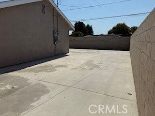 Building Photo - 12778 Oaks Ave