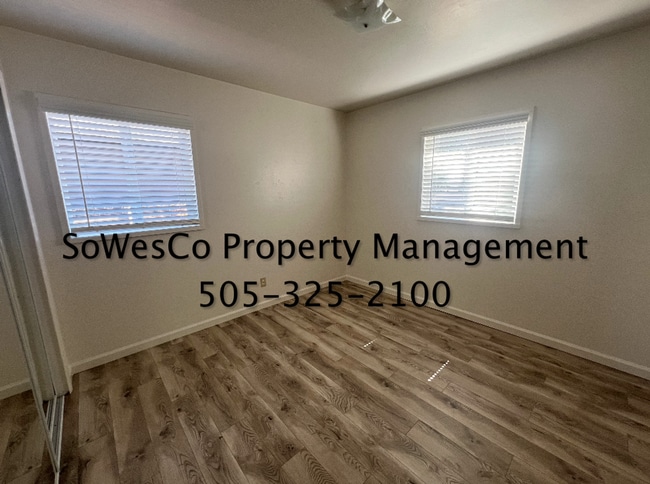 Building Photo - 3 Bed 2 Bath with Garage in Central Farmington