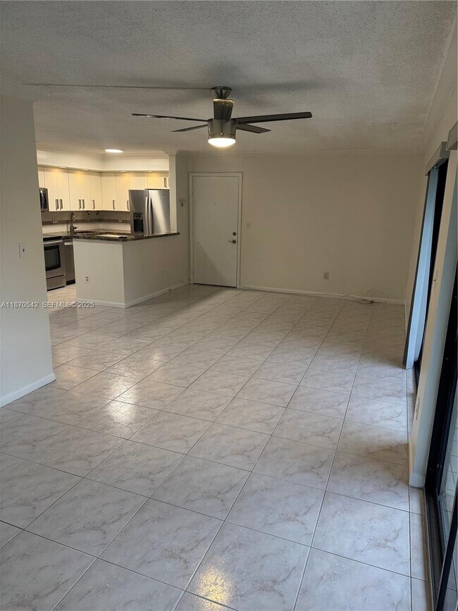 Building Photo - 9620 W McNab Rd