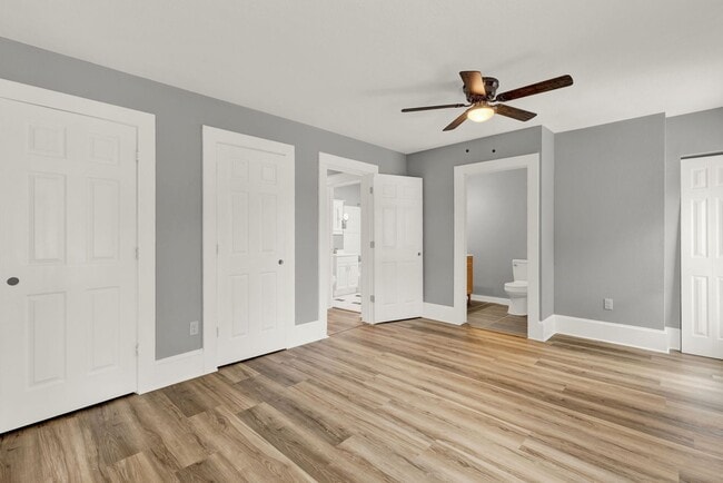 Building Photo - Beautifully renovated 3-bedroom, 2-bathroom upstairs apartment in the heart of historic Eustis!