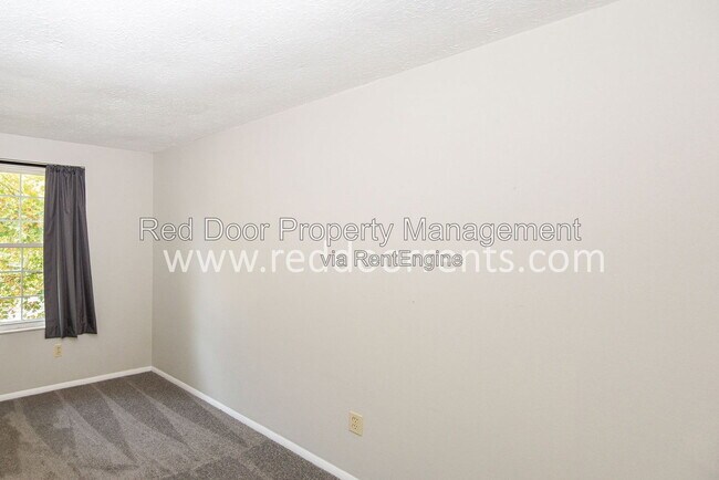 Building Photo - 5505 Straw Hat Dr