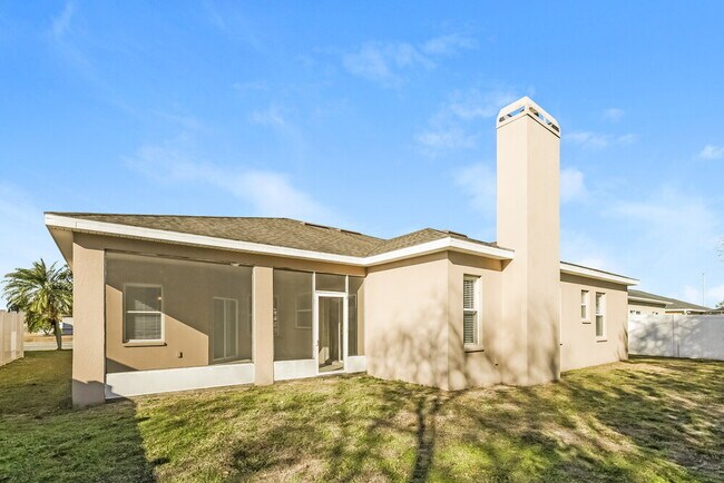 Building Photo - 3677 Sandhill Crane Dr