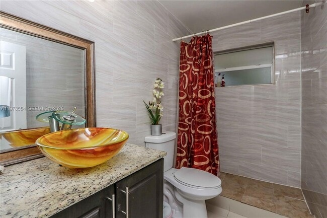 Building Photo - 7769 Biltmore Blvd