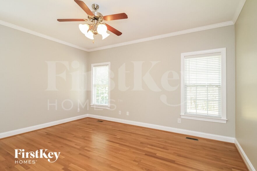 Building Photo - 4726 Farm Bell Ct