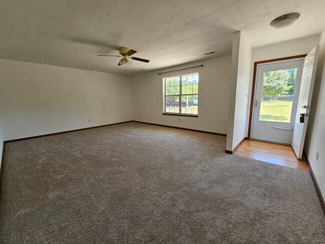 Building Photo - 2164 Shipyard Rd
